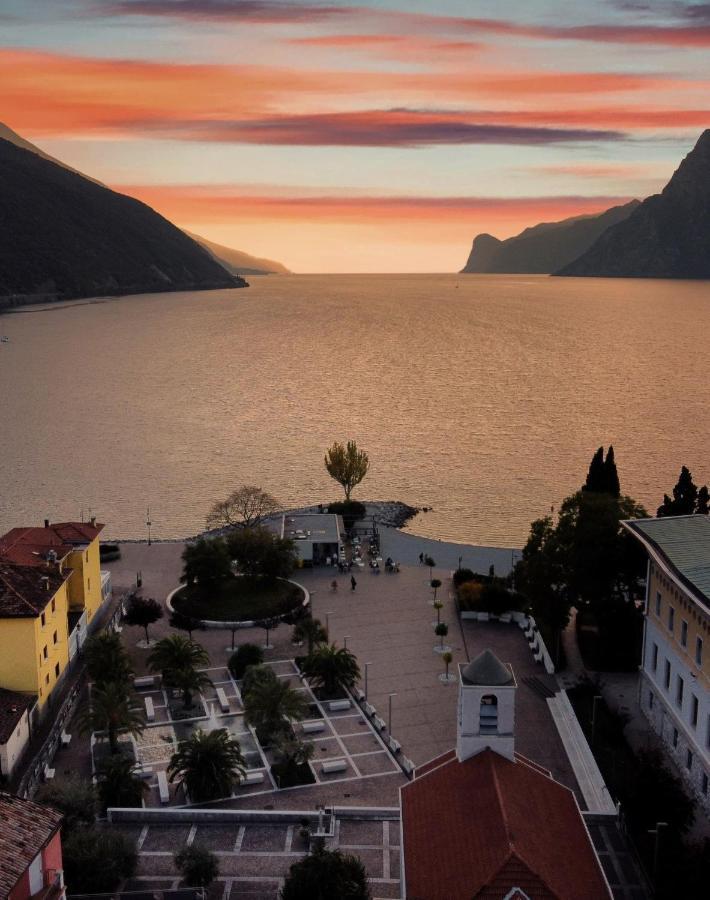 Le Calle Holiday Apartments Torbole Sul Garda Exterior foto